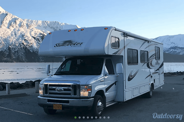 Alaska RV Rentals: A Guide for Frontier Adventurers
