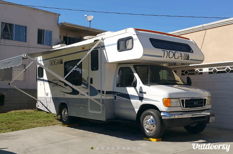 Top 10 RV Rentals in Los Angeles, CA in 2021 (Plus a Coupon Code!)