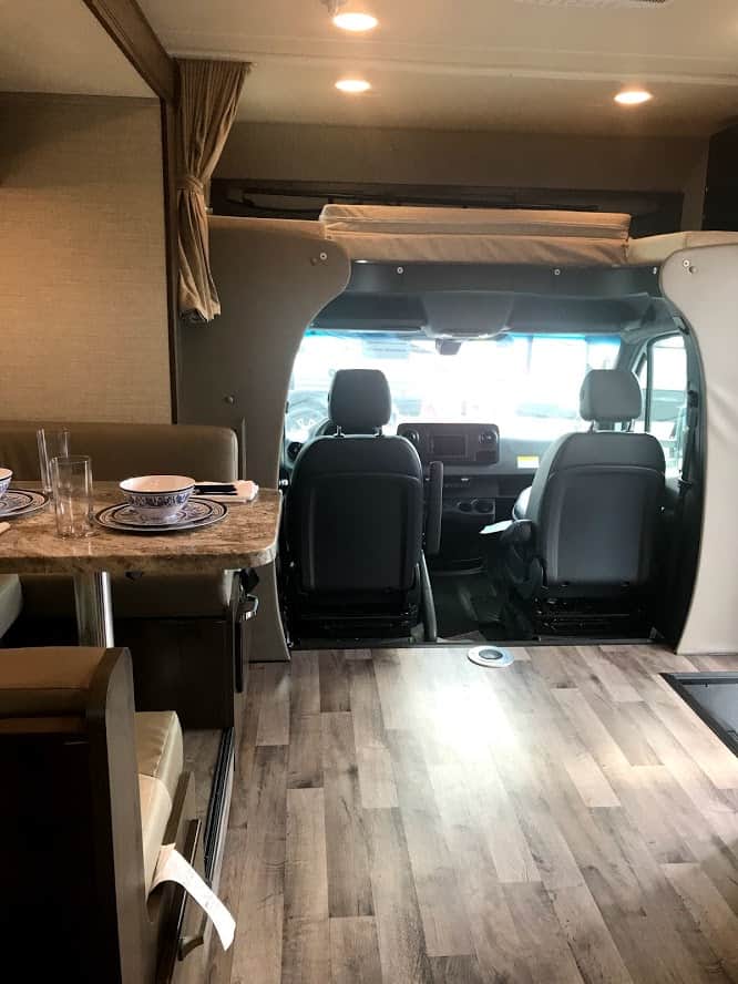 Best RV to Live in Full Time