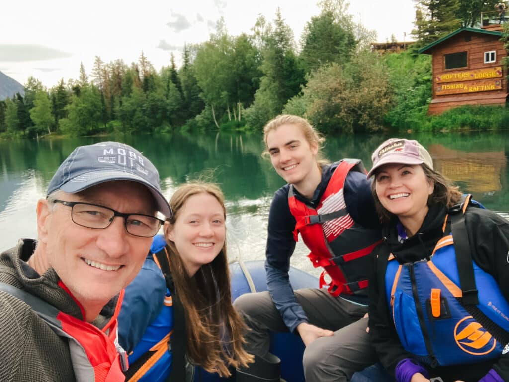 Family Alaska rafting trip